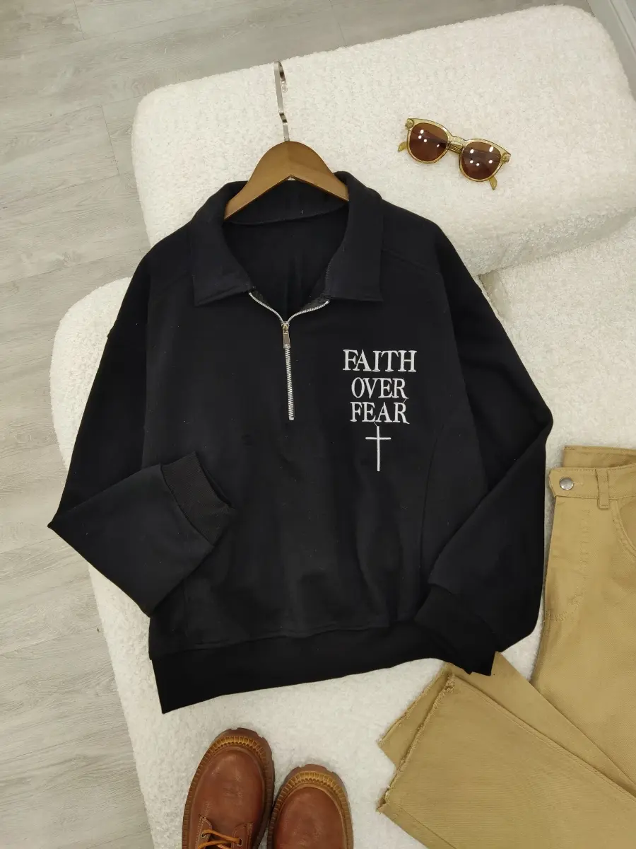 بلوز نیم زیپ پروانه